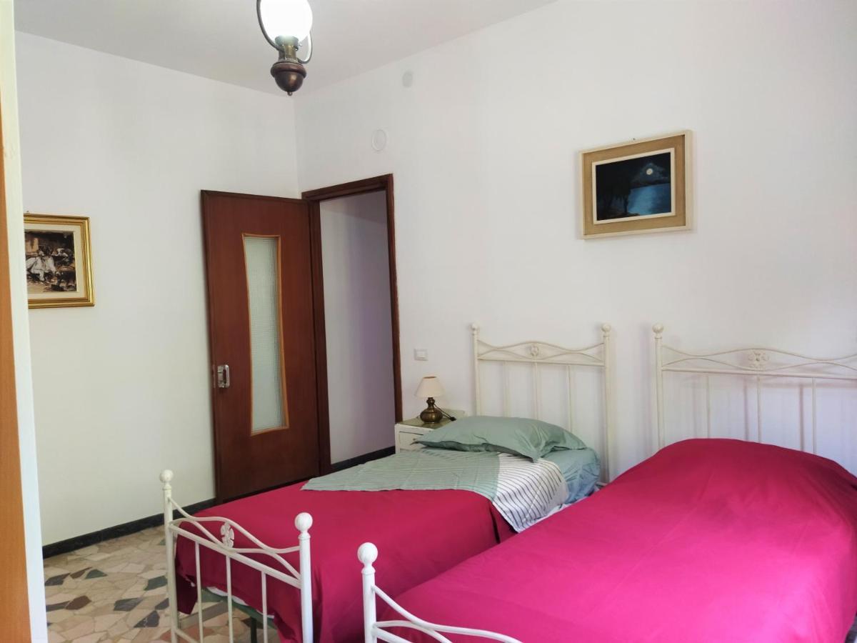 Appartamento Doppi Bagni Sei Posti Letto 비베로네 외부 사진